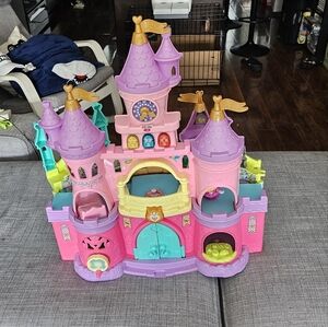 Vtech Go! Go! Smart Friends Enchanted Princess Palace
